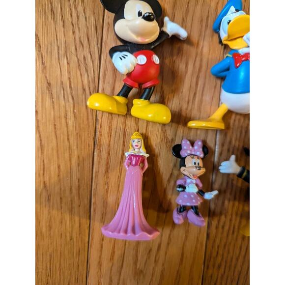 Classic DISNEY Fab Five Mini Figures Lot Of 9 PVC And Others Mixed Lot - Picture 3 of 3